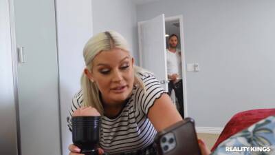 Big ass blonde mom fucked by stepson's tasty dong on freereelz.com