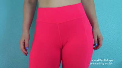 Milf Camel Toe In Yoga Pants on freereelz.com