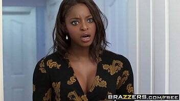 Brazzers - Shes Gonna Squirt - Jasmine Webb and Danny D - Lovin That Porno Vibe on freereelz.com