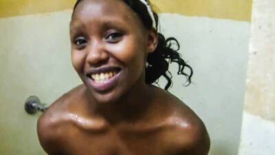 Ebony babe smiles before hardcore pounding in hotel bathroom on freereelz.com