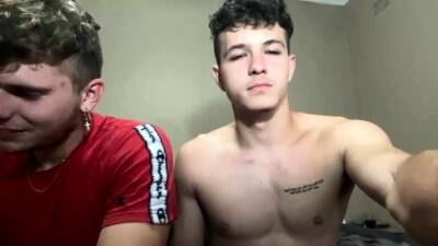 Latina Webcams 008 Gay Webcam Porn Video on freereelz.com