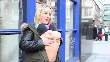 Busty pisses and strips in front of everyone without shame - Britain on freereelz.com