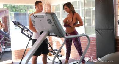 Sport milf Reena Sky gets intimate with her handsome fitness instructor on freereelz.com