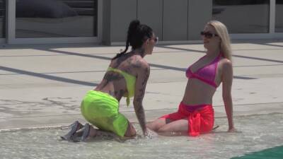 FFM threesome with wife Kelly Stafford and her friend Megan Inky on freereelz.com