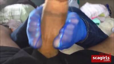 Footjob in blue nylon socks on freereelz.com