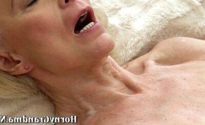 Mature granny creampied extreme on freereelz.com