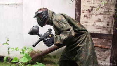 Video of a quickie during a paintball match with Lucette nice on freereelz.com