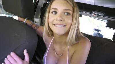 Big-Titted Babe Gets Properly Piped - Gabbie carter on freereelz.com