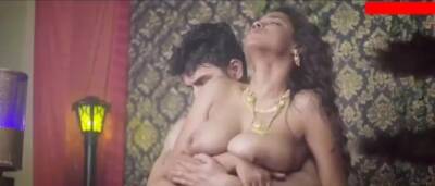 Amateur indian webseries - desi wife with big naturals in homemade porn - India on freereelz.com