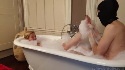 Bath Time Pampering For Lady Dalia And A Golden Reward For Slave! on freereelz.com