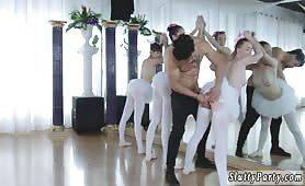 Daddy punishes teen Ballerinas on freereelz.com