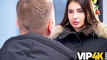 DEBT4k. Hot brunette enjoys unplanned sex with devious debt collector - Russia on freereelz.com