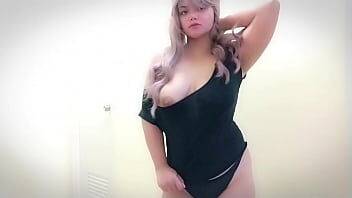 Horny Beautiful Indian Desi College Teen Dancing and Teasing with her Big Boobs - India on freereelz.com