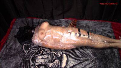 Mummified With Vibrator Leads To Multiple Orgasms on freereelz.com