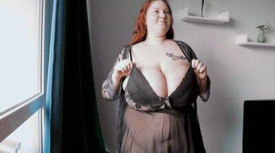 Fat Freak Mom Shows Enormous Tits on freereelz.com