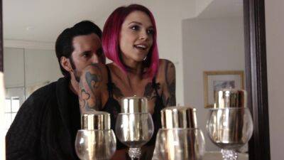 Anna Bell Peaks drives man crazy with her incredible sex drive on freereelz.com