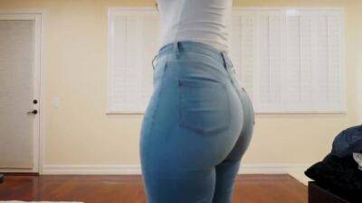 Bri Martinez In The Perfect Jeans For Curvy Girls - Usa on freereelz.com