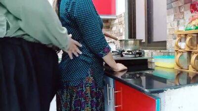 Desi Wife Fucked In Kitchen While She Is Making Tea - Pakistan on freereelz.com