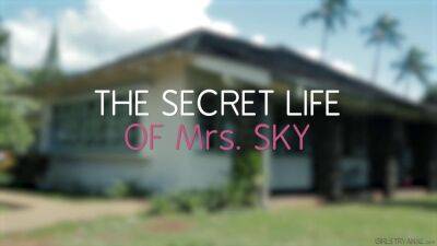 Reena Sky and Eliza Jane in The Secret Life Of Sky on freereelz.com