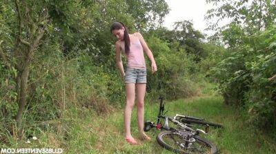 Cute skinny babe Mia Evans gets horny during bike riding on freereelz.com