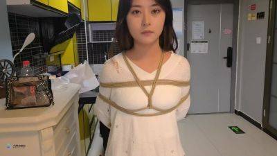 Chinese Girl In Long Dress In Bondage - China on freereelz.com