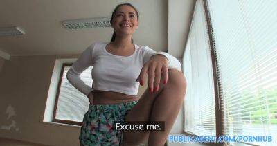 Ava Dalush flaunts her fitness routine in a public gym & gets pounded hard - Britain on freereelz.com