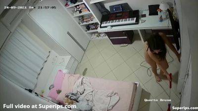 Ipcam Daily Routine Of A Young Girl In Her Room on freereelz.com