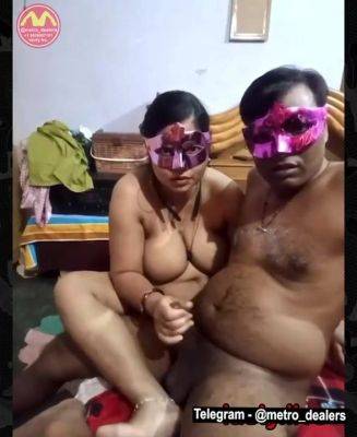 Desi Horny Couple Strip Chat Private Milk On Glass And Face Showing - Sleep - India on freereelz.com