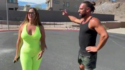 Latina Milf Goes For Walk - Blowjob on freereelz.com