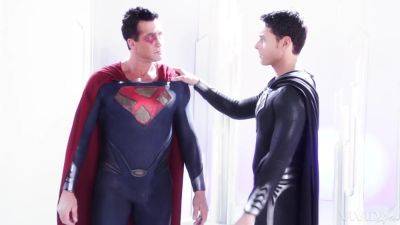 Stunning role play shows Superman ramming a gorgeous female on freereelz.com