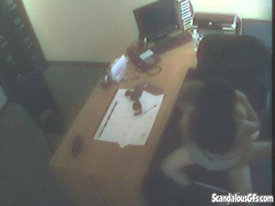 Office whore fucks the boss man at work on freereelz.com