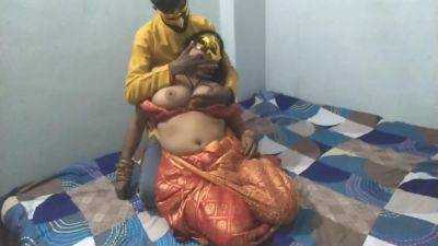 Desi Indian Beautiful Milf Bhabhi Fucked By Her Husband At Karwa Chouth - India on freereelz.com