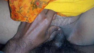 Bihari Bhabhi Winter Sex Video on freereelz.com