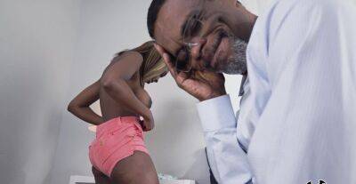 Ebony gteen takes her stepdad's BBC in both holes for ruthless perversions on freereelz.com