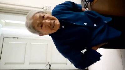 Chinese 75yo Granny Creampie - China on freereelz.com