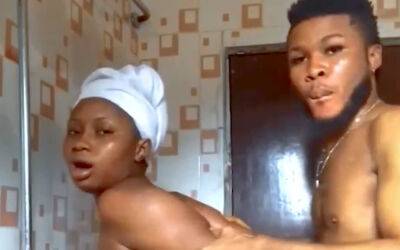 Horny Black Nigerian Couple Fucking Hard In Hot Shower! - Nigeria on freereelz.com