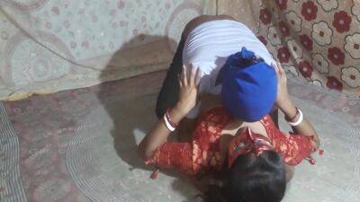 Hot Indian Housewife Boyfriend Ko Ghar Pe Bulake Chudai Keya - India on freereelz.com