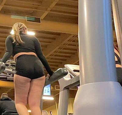 Gym candid huge ass on freereelz.com