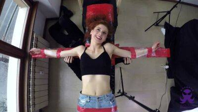 Redhead dancer Giulia on freereelz.com