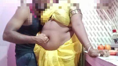 Tamil Wife Navel Licking And Sucking Navel Hot Sex - India on freereelz.com