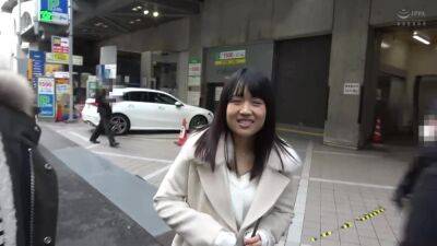 0001071_19歳の日本人女性がグラインド騎乗位するセックス - Japan on freereelz.com