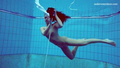 Alla Birtakik Undresses Nude In The Swimming Pool - Russia on freereelz.com