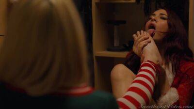 A Lesbian Christmas Story Scene 1 - Christmas Eve 2 on freereelz.com