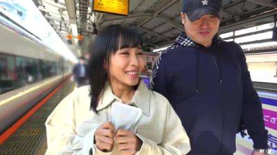 0001444_巨乳ミニマムの日本人女性が大量潮吹きする痙攣イキセックス - Japan on freereelz.com