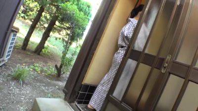 0000818_日本人女性が盗撮されるNTR素人ナンパセックス - Japan on freereelz.com