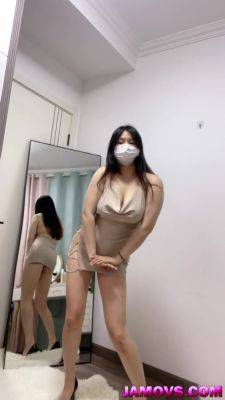 Asian Girl With Big Boobs Dancing - China on freereelz.com