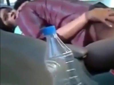 Indonesian Maid Gets Fucked By Bangladeshi Driver - Indonesia on freereelz.com