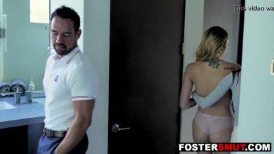 Stepmom & stepdad can't resist stepdaughter's seductive desires on freereelz.com