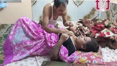 Domestic Help Comes Into Real Help - While The Master Can Not Control His Lust - India on freereelz.com