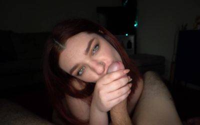 Redhead throats the big dick while moaning for harsh sex on freereelz.com